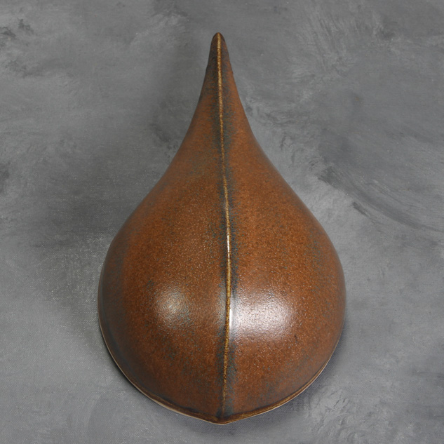 SW-175 Rusted Iron over SW-172 Macadamia