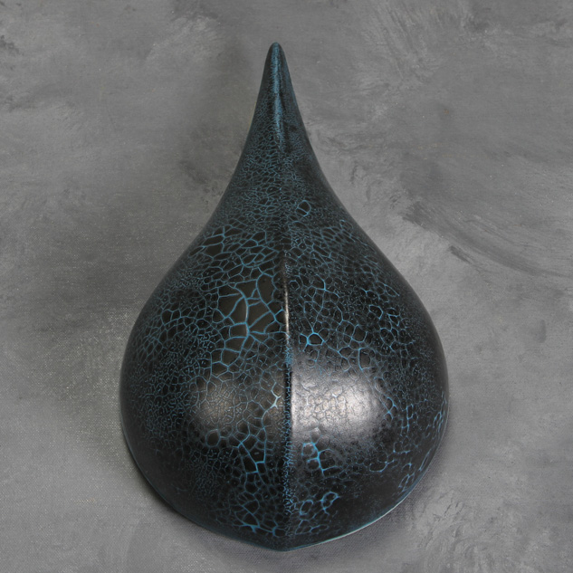 SW-404 Black Mudcrack over SW-506 Bright Blue Gloss