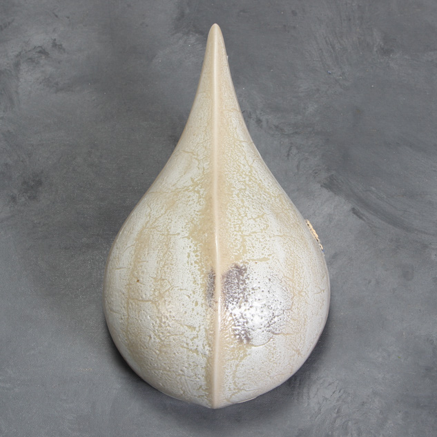 SW-501 White Gloss over SW-143 Abalone
