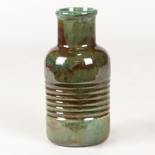 EL-132 Rust Red over EL-122 Malachite