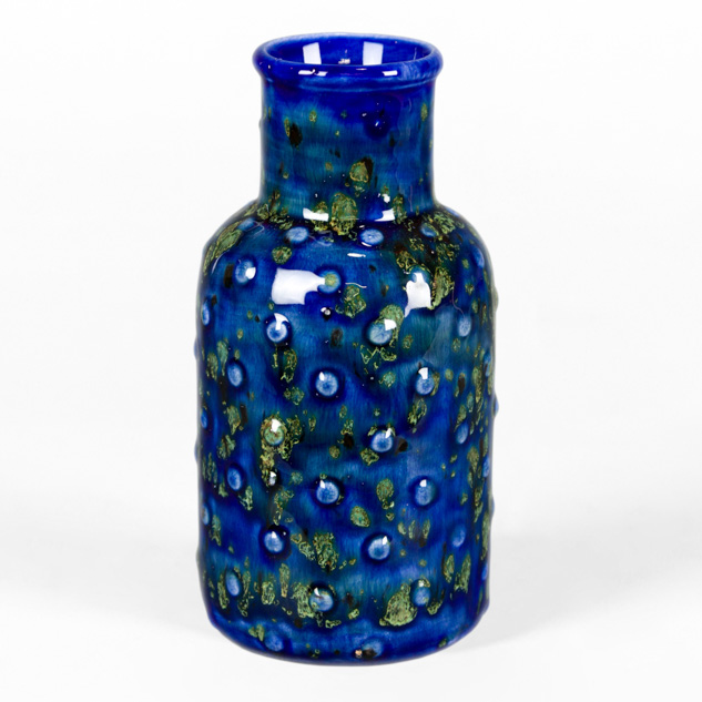 CG-716 Pagoda Green over EL-134 Mirror Blue