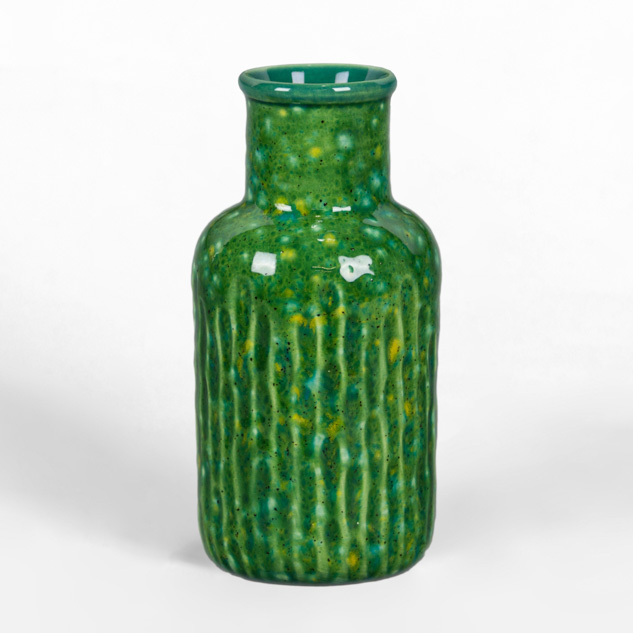 CG-979 Meadow over EL-155 Holiday Green