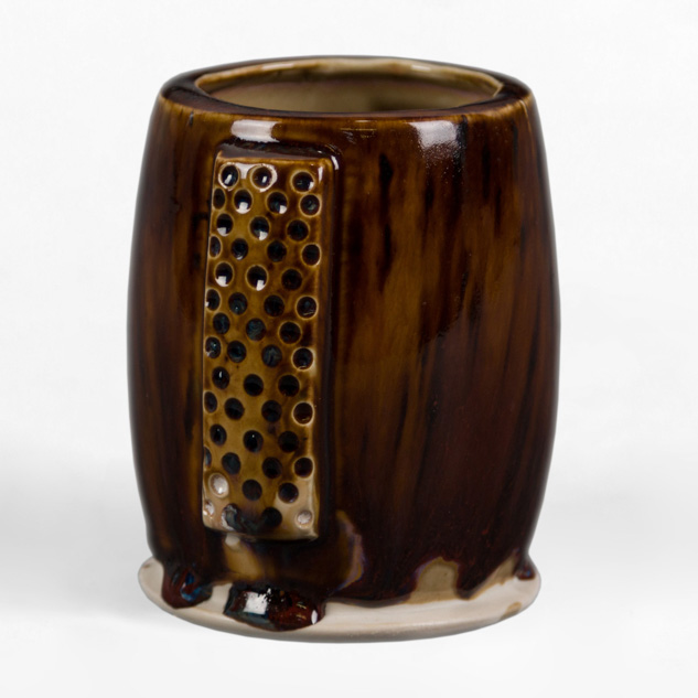 SW-191 Peppered Plum over SW-196 Sand Dollar