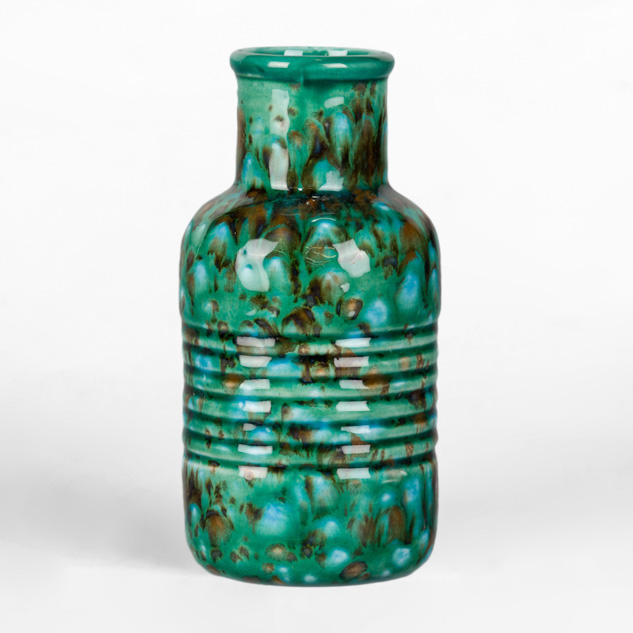 CG-965 Mocha Marble over EL-159 Emerald Green