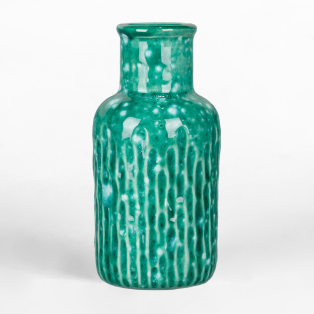 CG-997 Seafoam over EL-159 Emerald Green
