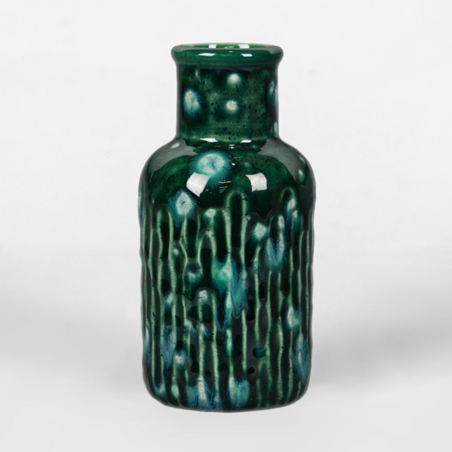 CG-974 Bloomin’ Blue over EL-161 Bottle Green