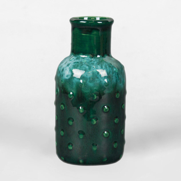 PC-602 White Cascade over EL-161 Bottle Green