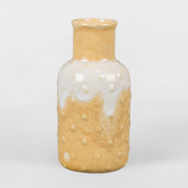 PC-602 White Cascade over EL-140 Toasted Almond