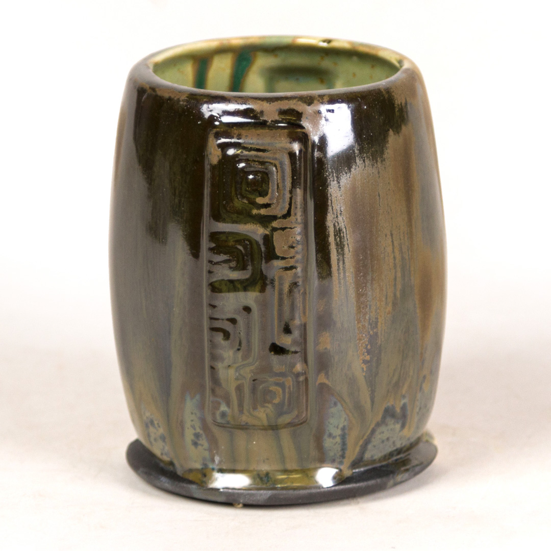 SW-164 Satin Patina over SW-216 Micro Jade on EG005 Black Engobe