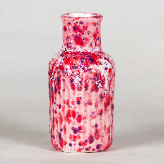 CG-1004 Berry Tart over PC-602 White Cascade