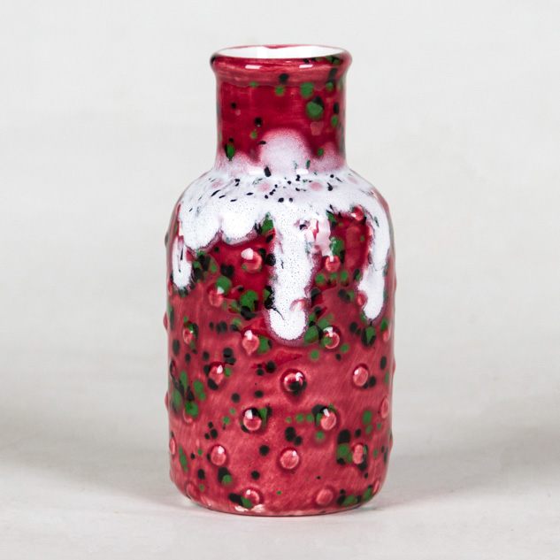 CG-1005 Maroon Lagoon over PC-602 White Cascade