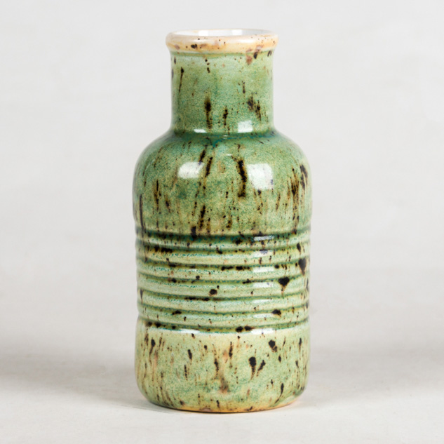 EL-130 Sea Green over EL-212 Spotted Walnut