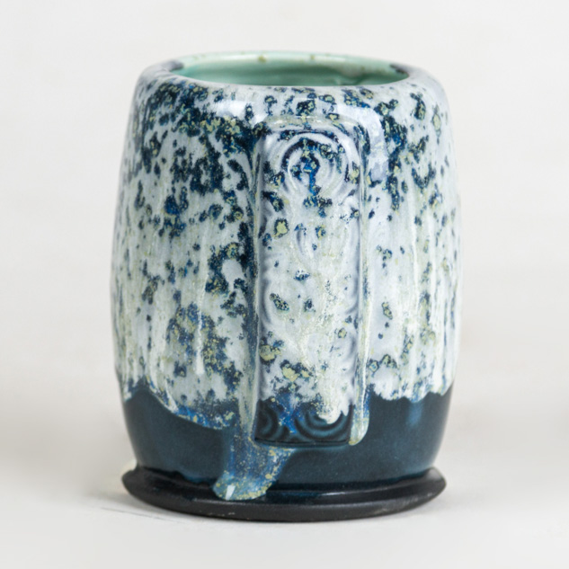 SW-118 Sea Salt over SW-201 Turquoise on EG-005 Black Engobe
