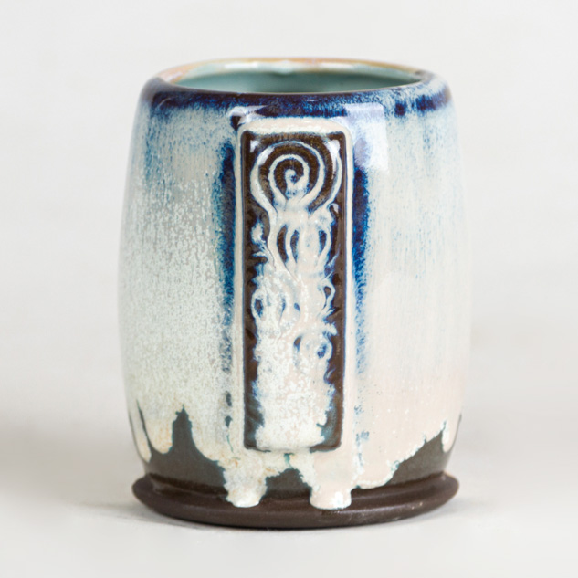 SW-196 Sand Dollar over SW-201 Turquoise on EG-004 Dark Brown Engobe