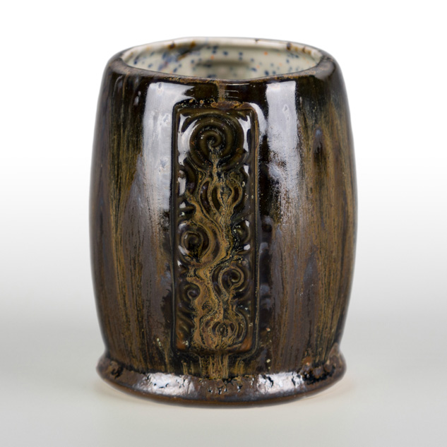 SW-220 Black Timber over SW-221 Mint Speck on EG-004 Dark Brown Engobe