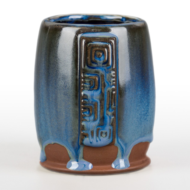 SW-105 Frost Blue over SW-223 Milk Glass on EG-003 Brick Red Engobe