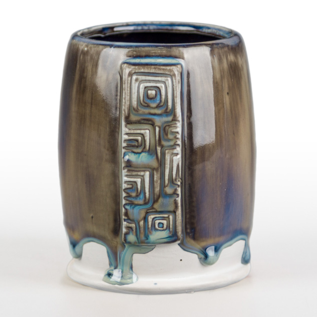SW-217 Micro Cerulean over SW-223 Milk Glass on EG-001 White Engobe