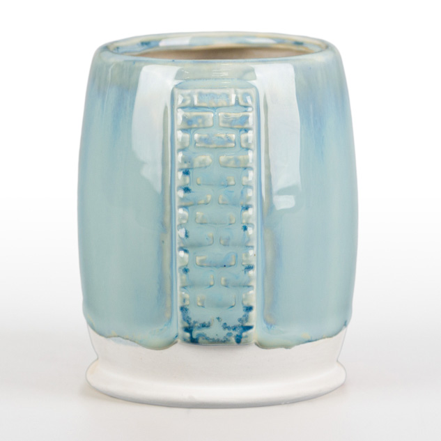 SW-217 Micro Cerulean over SW-223 Milk Glass on EG-001 White Engobe