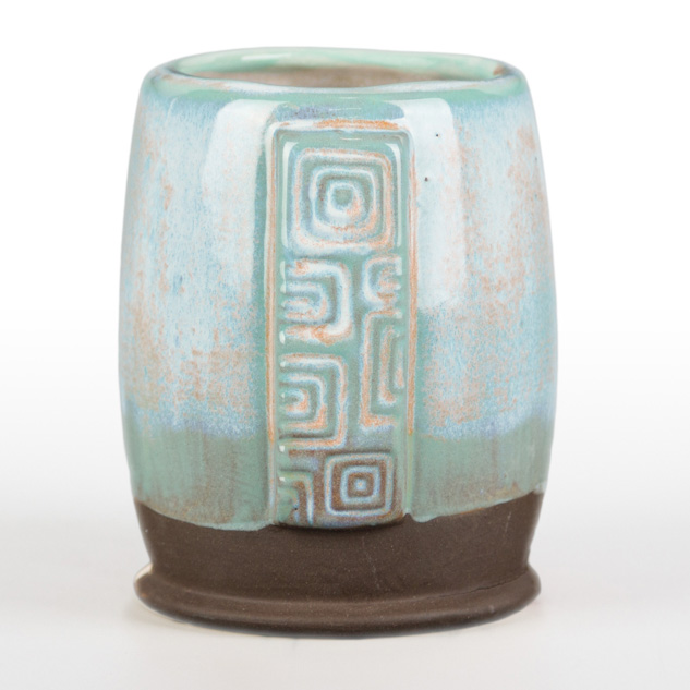 SW-515 Aqua Gloss over SW-223 Milk Glass on EG-004 Dark Brown Engobe