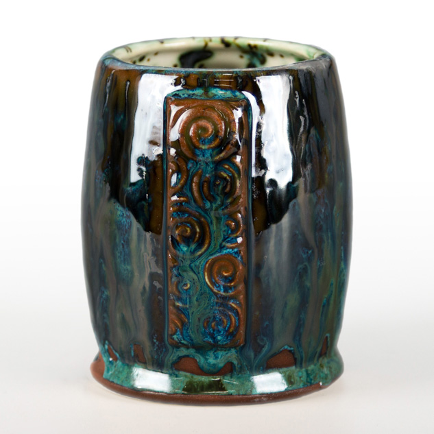 SW-222 Green Jasper over SW-185 Rainforest on EG-003 Brick Red Engobe