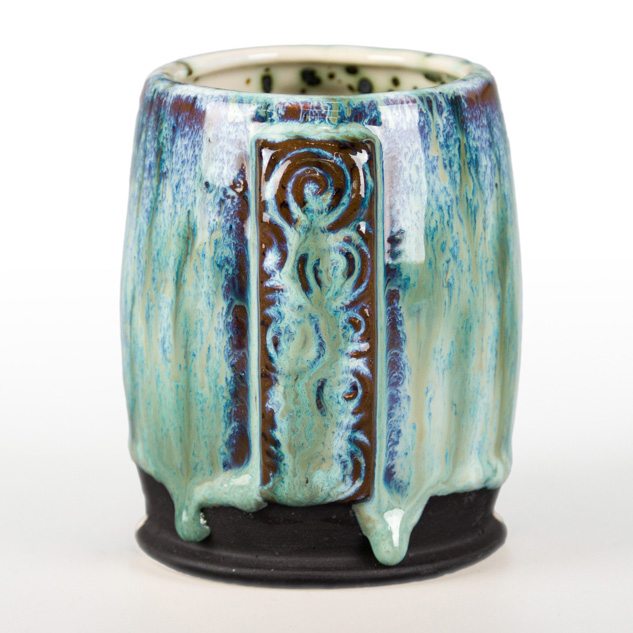 SW-222 Green Jasper over SW-223 Milk Glass on EG-006 Sparkle Black Engobe