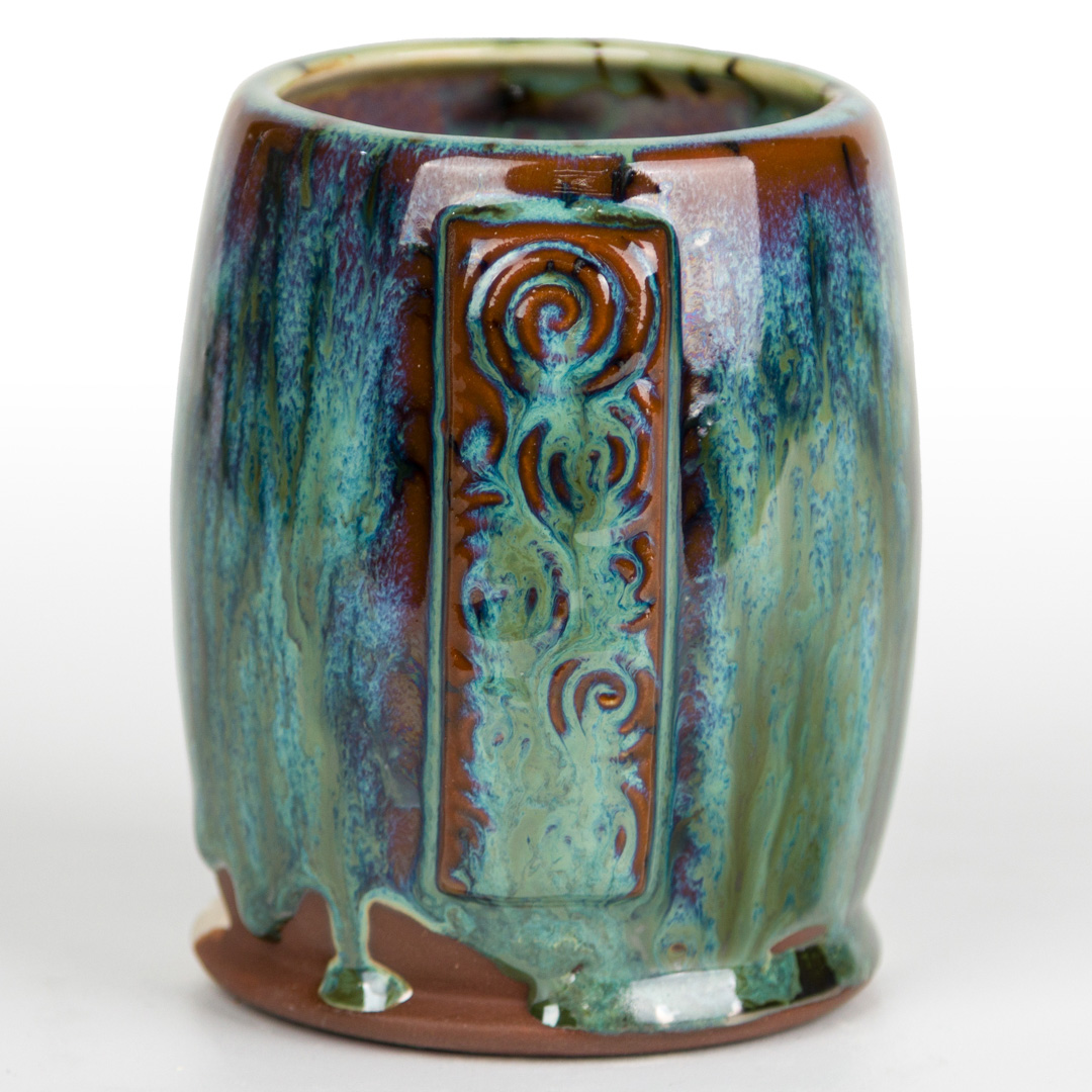 SW-222 Green Jasper over SW-228 Beetlewing on EG-003 Brick Red Engobe